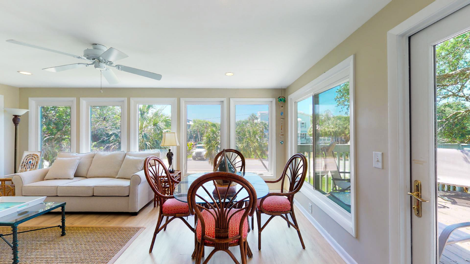 Isle Of Palms Home 1015208