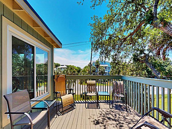 Isle Of Palms Home 1015208