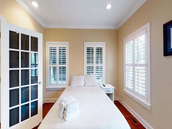Isle Of Palms Home 1015210