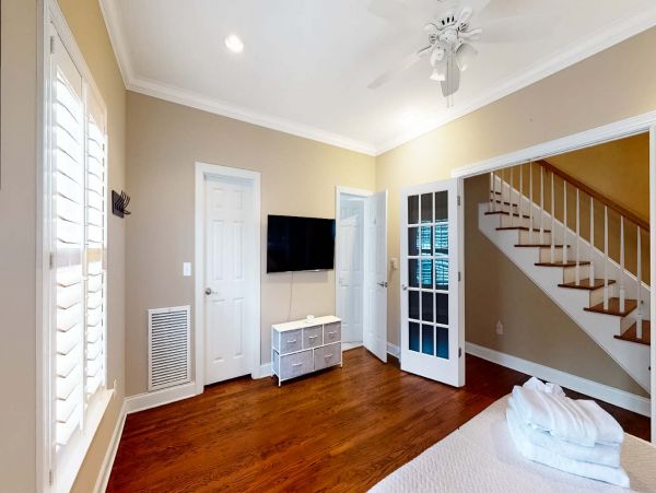 Isle Of Palms Home 1015210