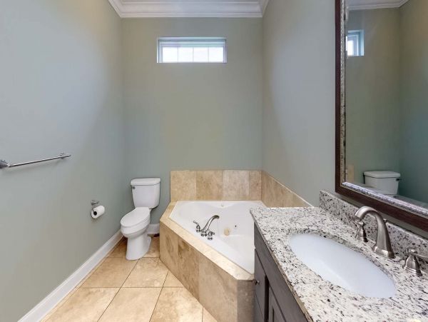 Isle Of Palms Home 1015210