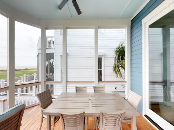 Isle Of Palms Home 1015211
