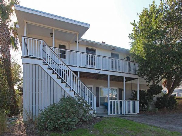 Isle Of Palms Home 1015213