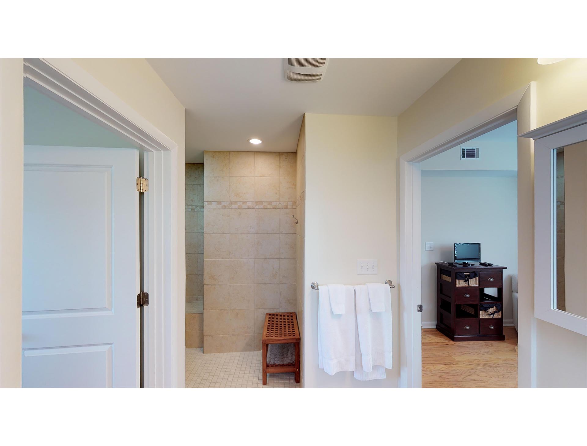 Isle Of Palms Home 1015213