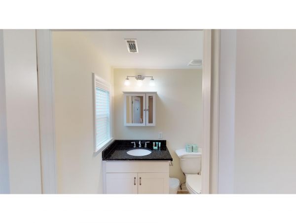 Isle Of Palms Home 1015213