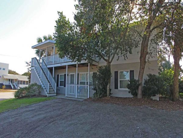 Isle Of Palms Home 1015213