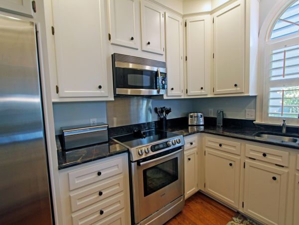 Isle Of Palms Home 1015214