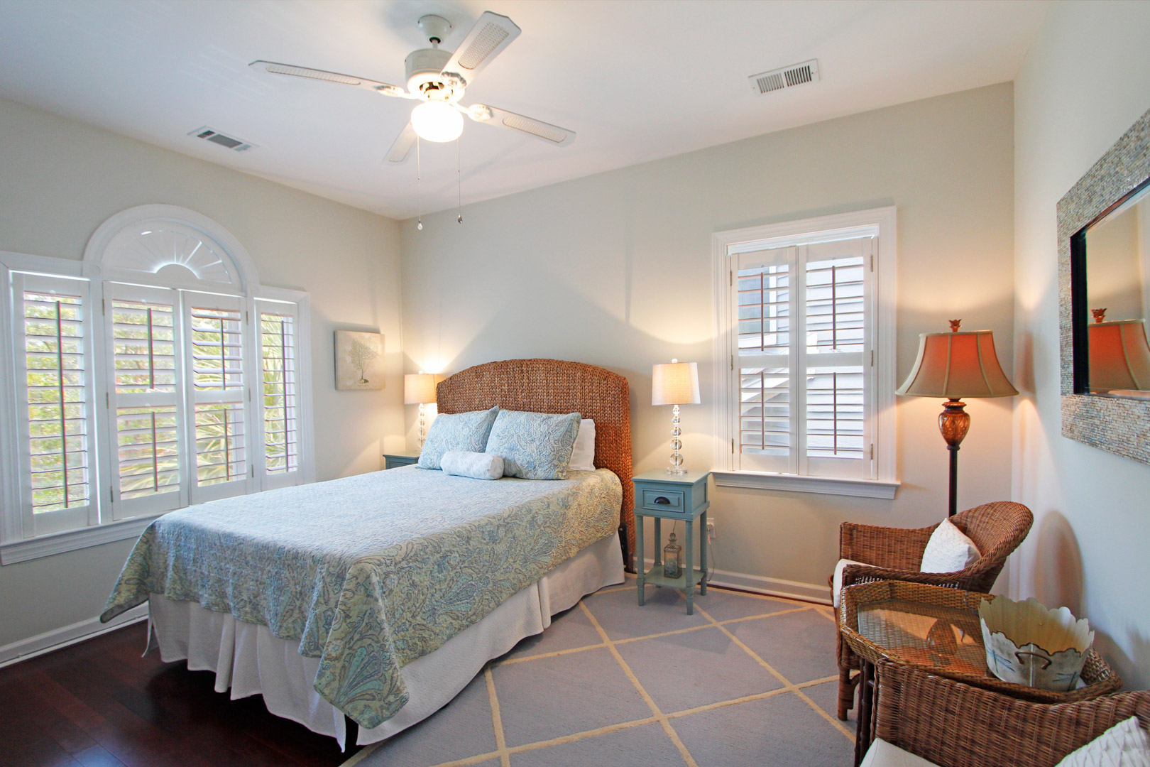 Isle Of Palms Home 1015214