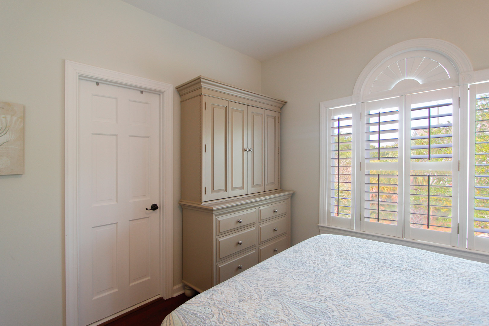 Isle Of Palms Home 1015214