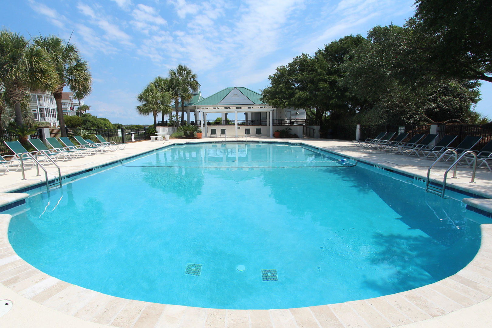 Isle Of Palms Home 1015214
