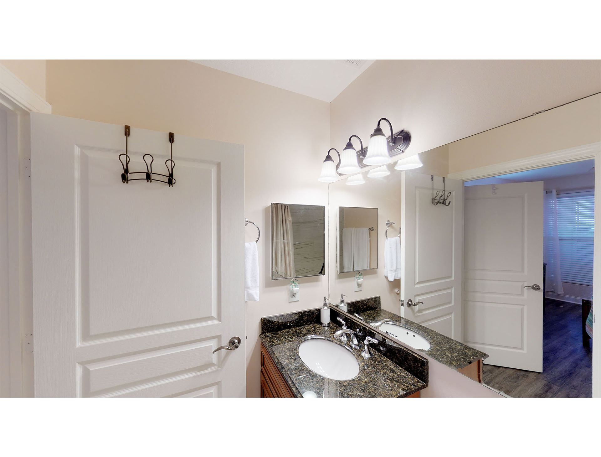 Isle Of Palms Condo 1015224