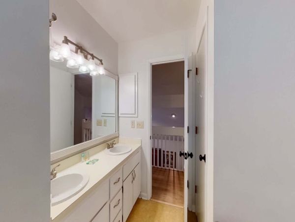 Isle Of Palms Home 1015232