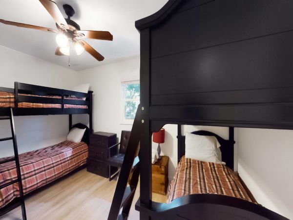 Isle Of Palms Home 1015232