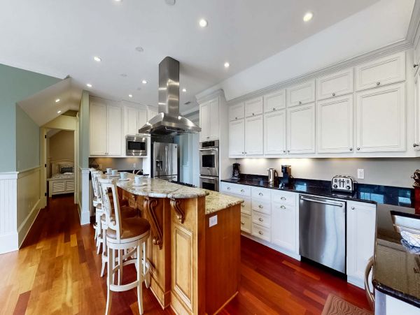 Isle Of Palms Home 1015233