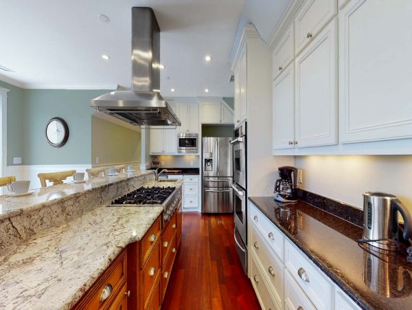 Isle Of Palms Home 1015233