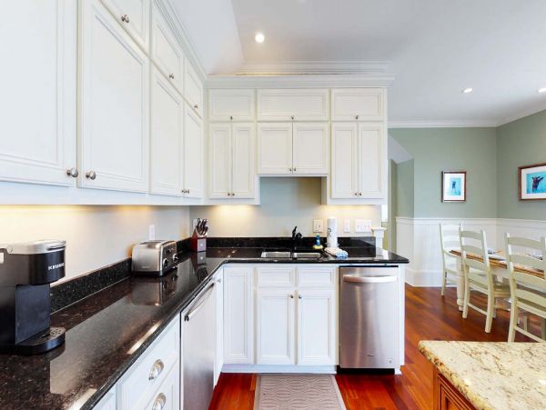 Isle Of Palms Home 1015233
