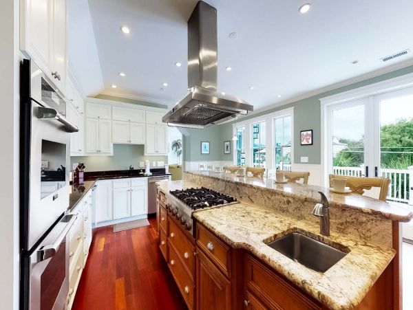 Isle Of Palms Home 1015233