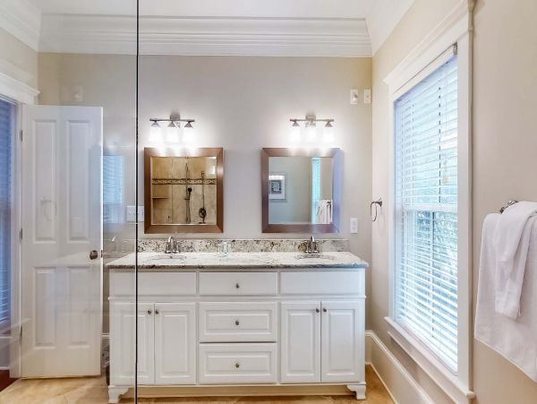 Isle Of Palms Home 1015233