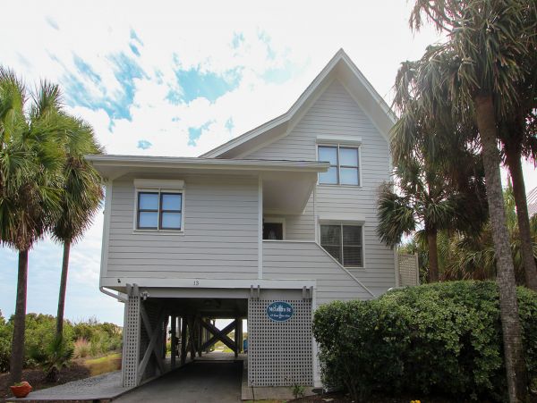 Isle Of Palms Home 1015234