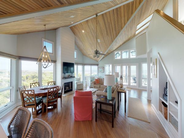 Isle Of Palms Home 1015234