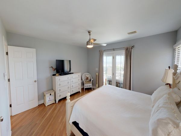 Isle Of Palms Home 1015234