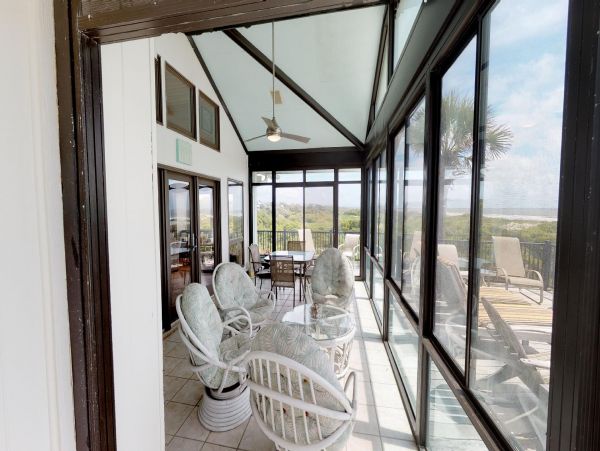 Isle Of Palms Home 1015234