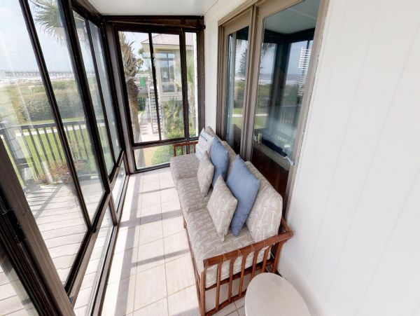 Isle Of Palms Home 1015234