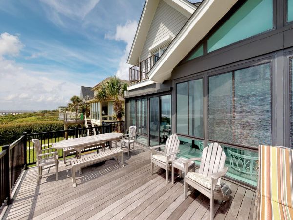 Isle Of Palms Home 1015234
