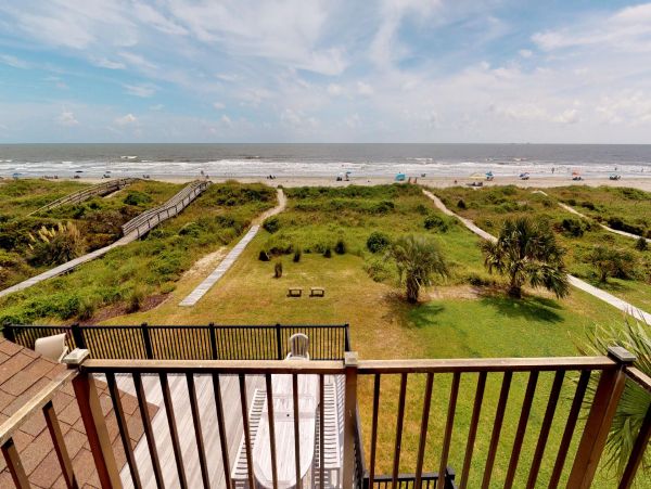 Isle Of Palms Home 1015234