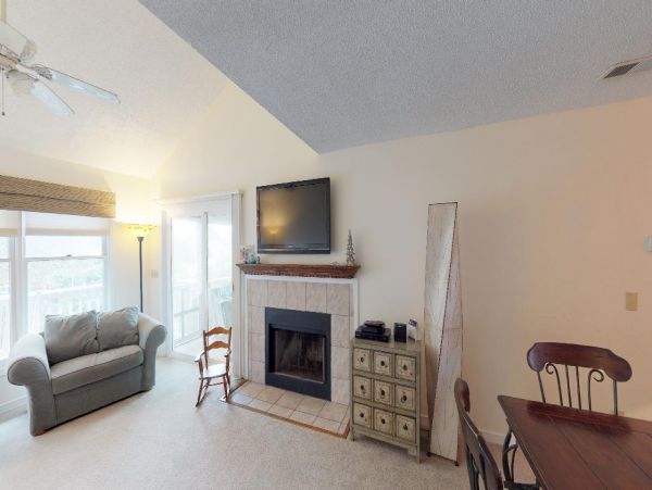 Isle Of Palms Home 1015236