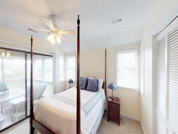 Isle Of Palms Home 1015236