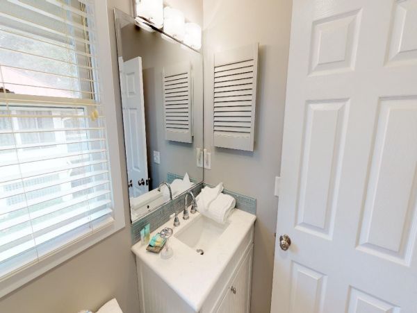 Isle Of Palms Home 1015236