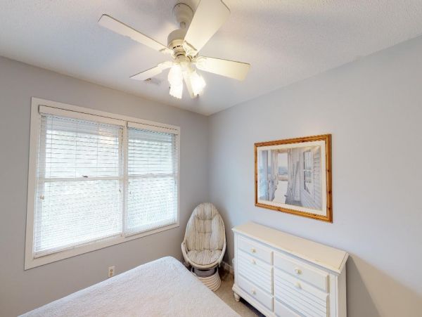 Isle Of Palms Home 1015236