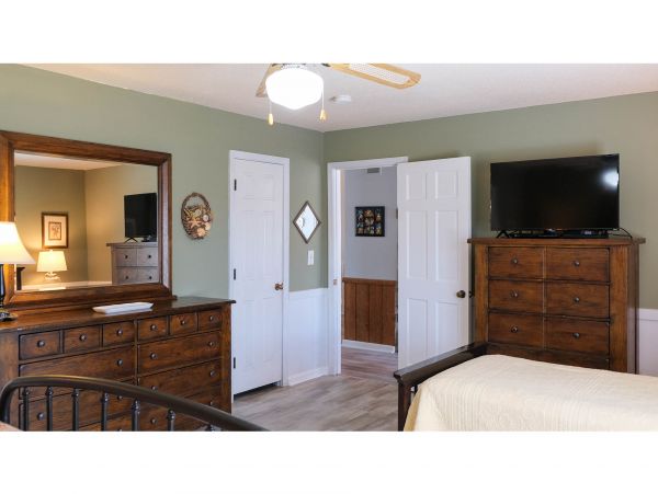 Isle Of Palms Home 1015239