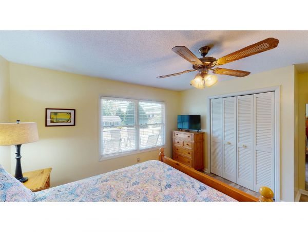 Isle Of Palms Home 1015239
