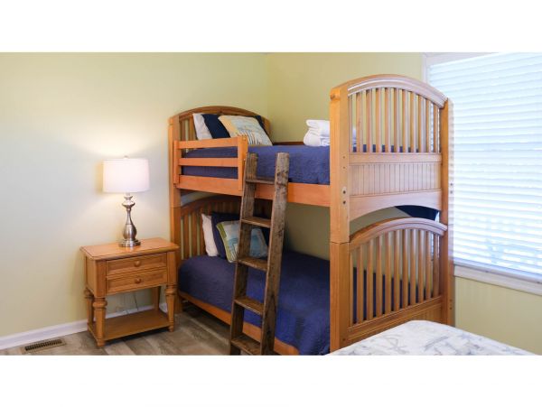 Isle Of Palms Home 1015239