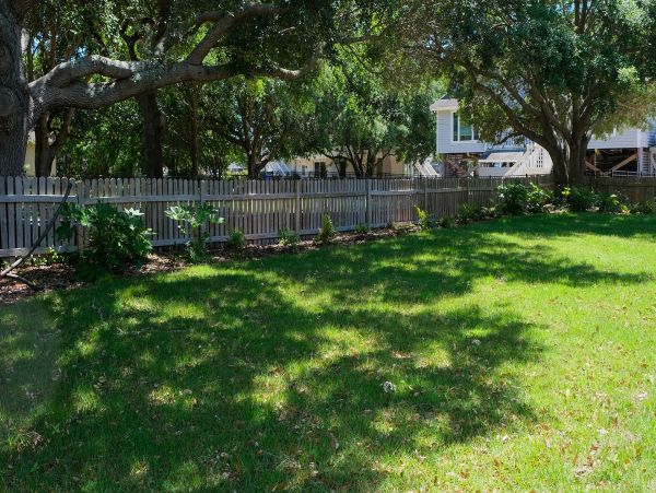 Isle Of Palms Home 1015239