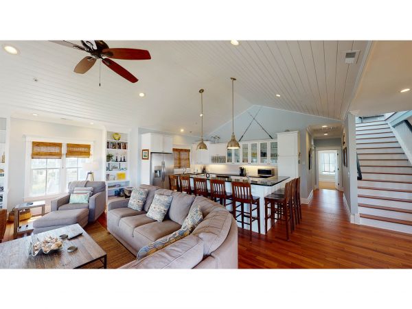 Isle Of Palms Home 1015242