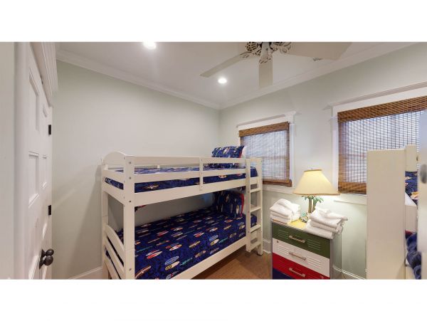 Isle Of Palms Home 1015242
