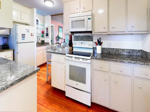 Beautiful Beachfront Four Bedroom Vacation Rental