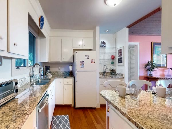 Beautiful Beachfront Four Bedroom Vacation Rental