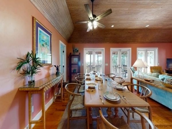 Beautiful Beachfront Four Bedroom Vacation Rental