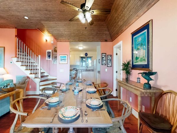 Beautiful Beachfront Four Bedroom Vacation Rental