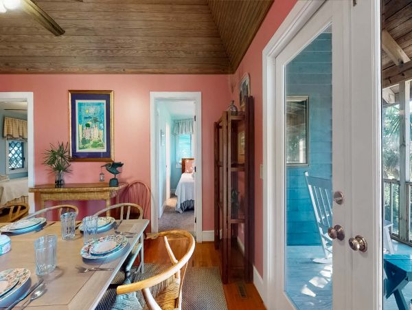 Beautiful Beachfront Four Bedroom Vacation Rental