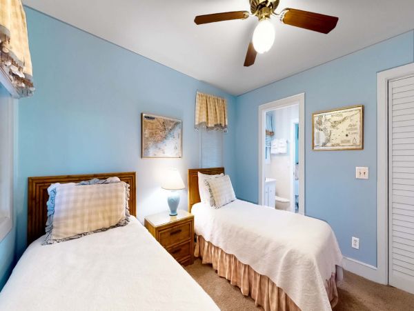 Beautiful Beachfront Four Bedroom Vacation Rental