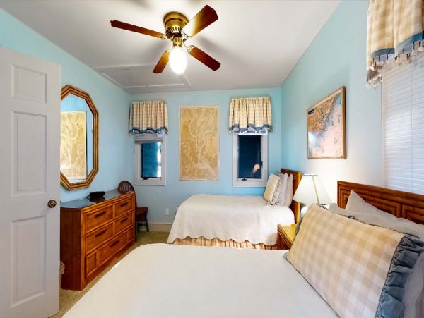 Beautiful Beachfront Four Bedroom Vacation Rental