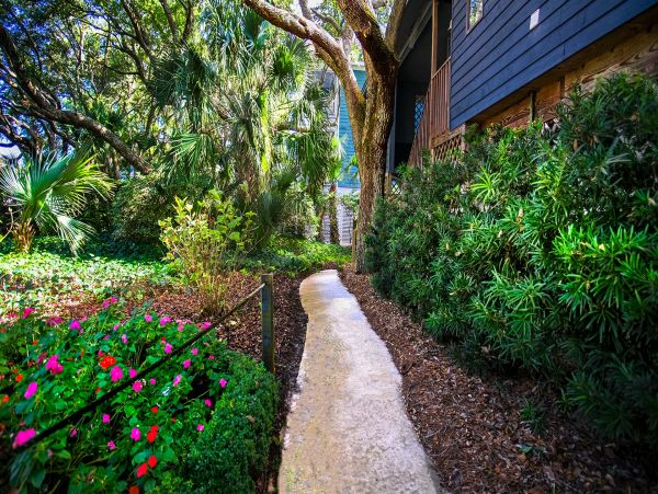 Beautiful Beachfront Four Bedroom Vacation Rental