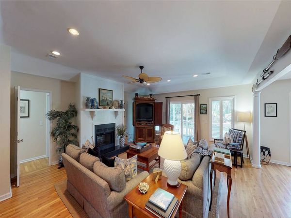 Isle Of Palms Home 1015245