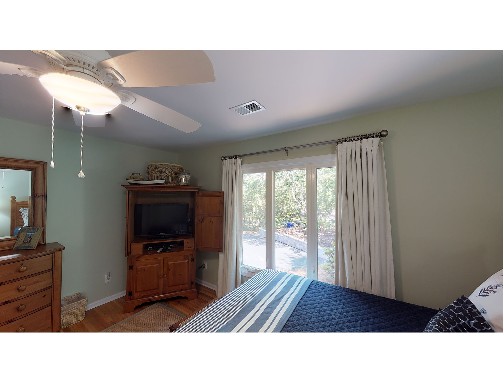 Isle Of Palms Home 1015245
