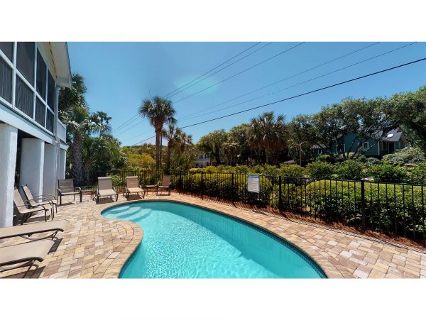 Isle Of Palms Home 1015245